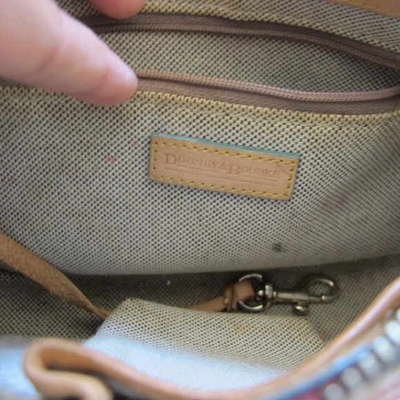 Vintage Y2K Dooney and Bourke Baguette Mini Shoulder Bag Red Tan - Picture 4 of 4